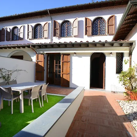 Hébergement de vacances Ghepy House *