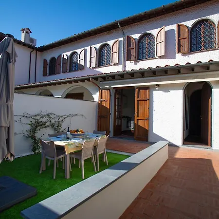 Ghepy House * Viareggio